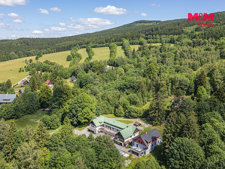 Gewerbefläche zum Kauf, 1.200 m² (2 von 26)
