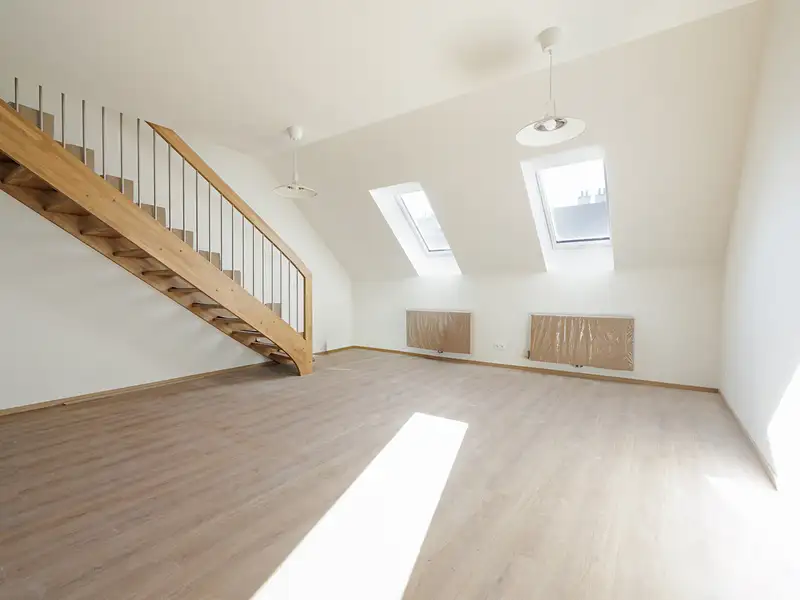 Pronájem bytu 4+kk 123 m², Praha – náhled fotky 1
