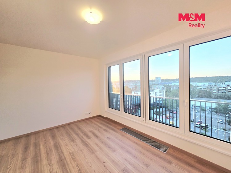 Квартира 2+kk в оренду, 67 м² (13 з 21)
