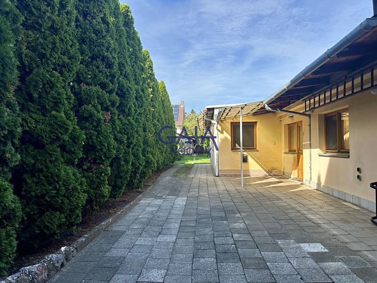 Prodej domu, 256 m² (19 z 26)