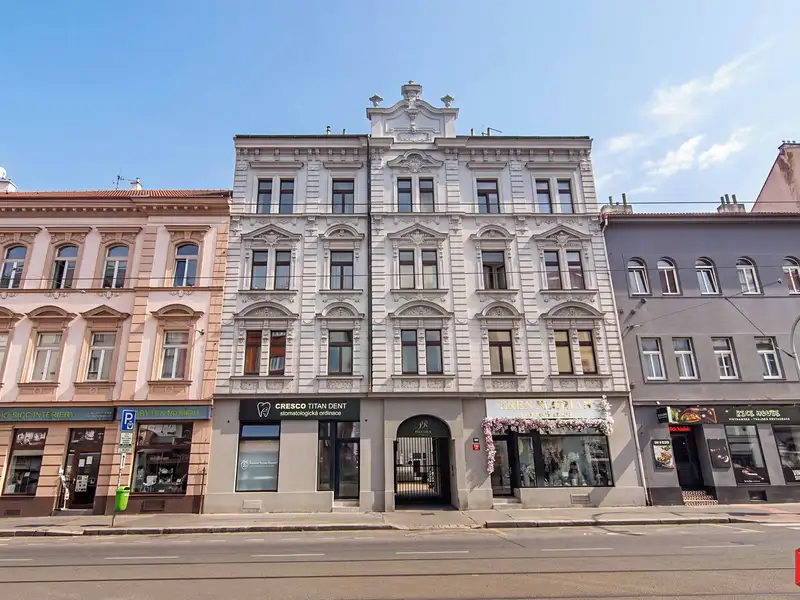 Prodej bytu 1+1 41 m², Praha – náhled fotky 2