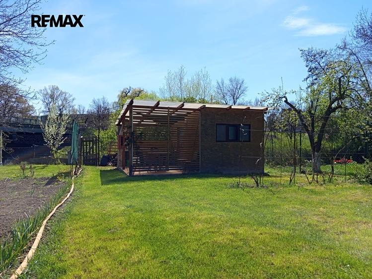 Prodej pozemku, 741 m² (5 z 14)
