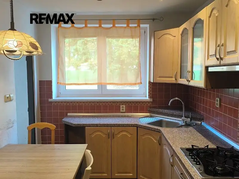 Pronájem bytu 2+1 60 m², Habartov – náhled fotky 1