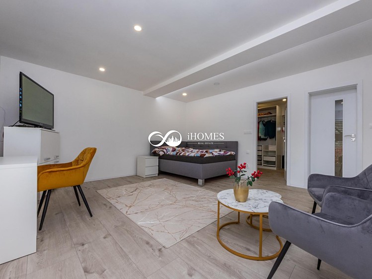 Будинок на продаж, 340 м² (58 з 60)