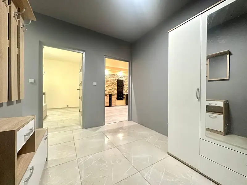 Prodej bytu 3+1 64 m², Chomutov – náhled fotky 3