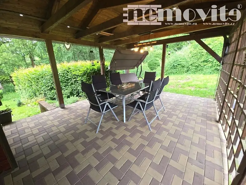 Prodej chalupy 110 m², pozemek 1145 m², Nový Bor – náhled fotky 3
