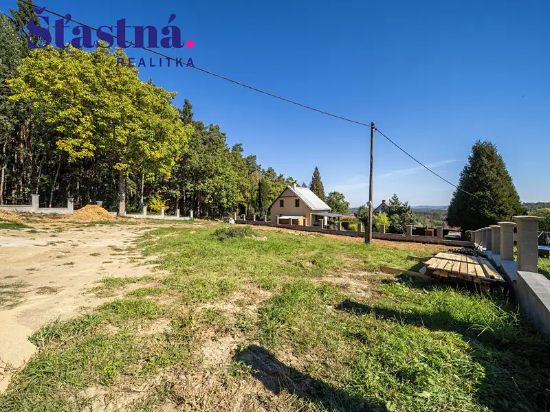 Prodej stavebního pozemku 739 m², Cetyně – náhled fotky 2