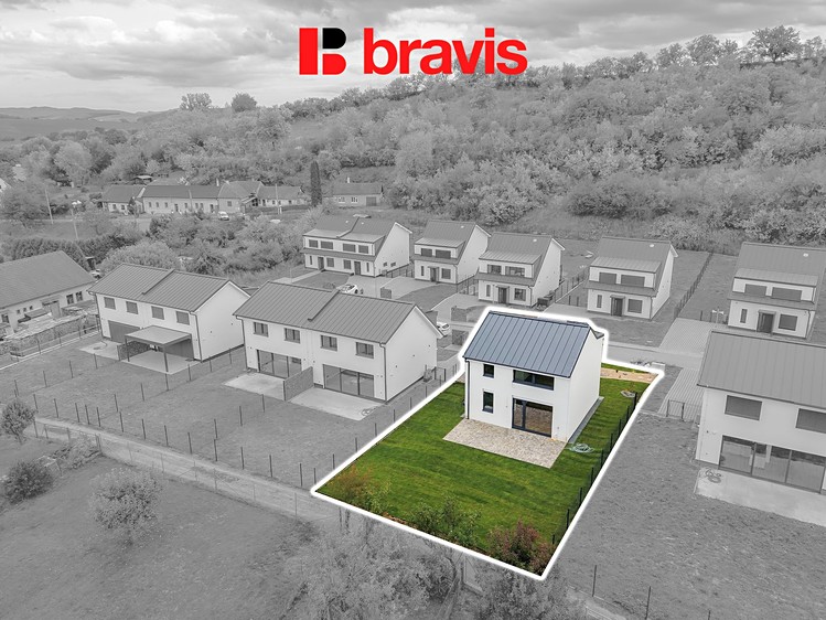 Будинок на продаж, 107 м² (24 з 24)