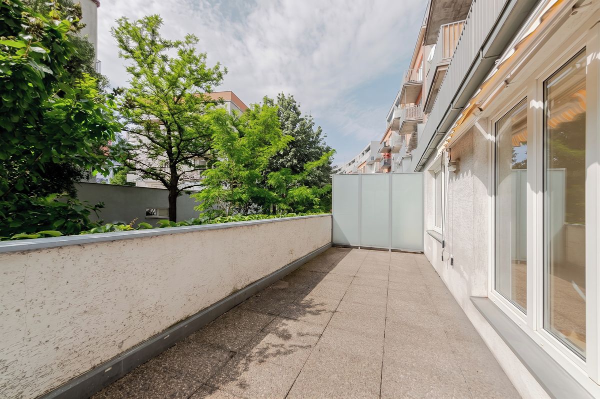 Pronájem bytu 2+kk 79 m²