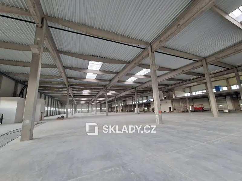 Pronájem skladového prostoru 1700 m², Jihlava – náhled fotky 3