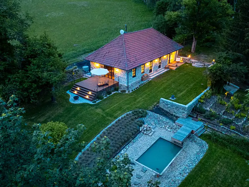 Prodej rodinného domu 160 m², pozemek 3024 m², Český Krumlov – náhled fotky 2