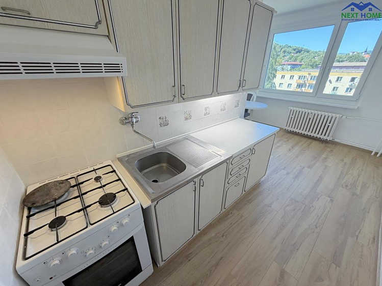 Pronájem bytu 2+1, 64 m² (5 z 31)