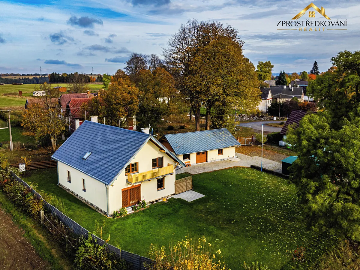 Prodej rodinného domu 146 m², pozemek 1748 m²