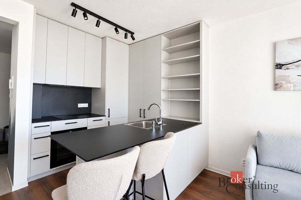Pronájem bytu 2+kk 43 m²