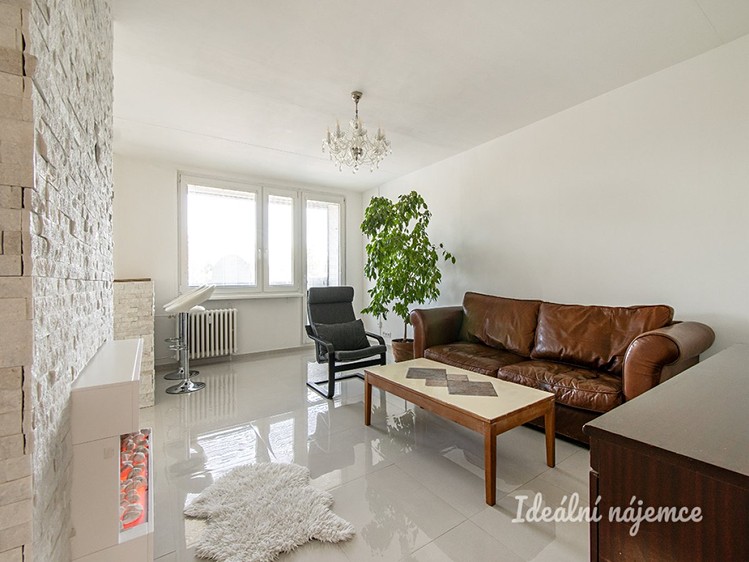 Pronájem bytu 3+kk, 79 m² (4 z 19)