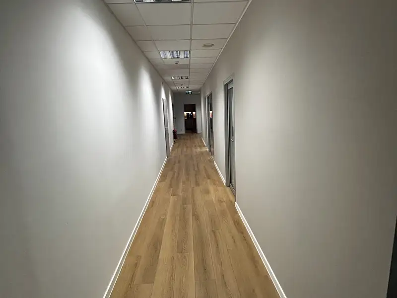 Pronájem kanceláře 26 m², Praha – náhled fotky 3