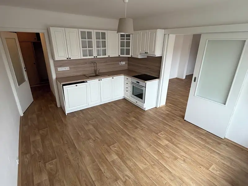 Pronájem bytu 2+kk 55 m², Sezimovo Ústí – náhled fotky 1