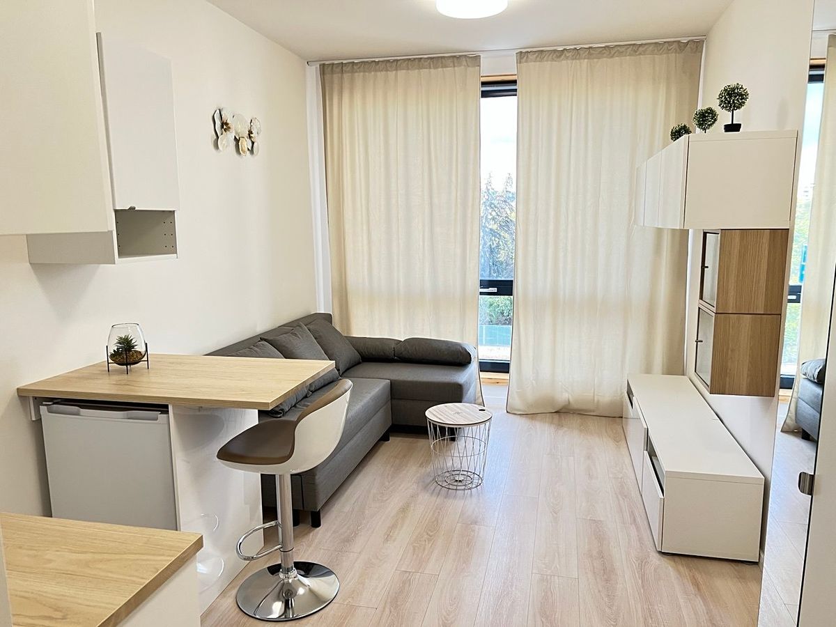 Prodej bytu 1+kk 20 m², Praha – fotka 1 z 3