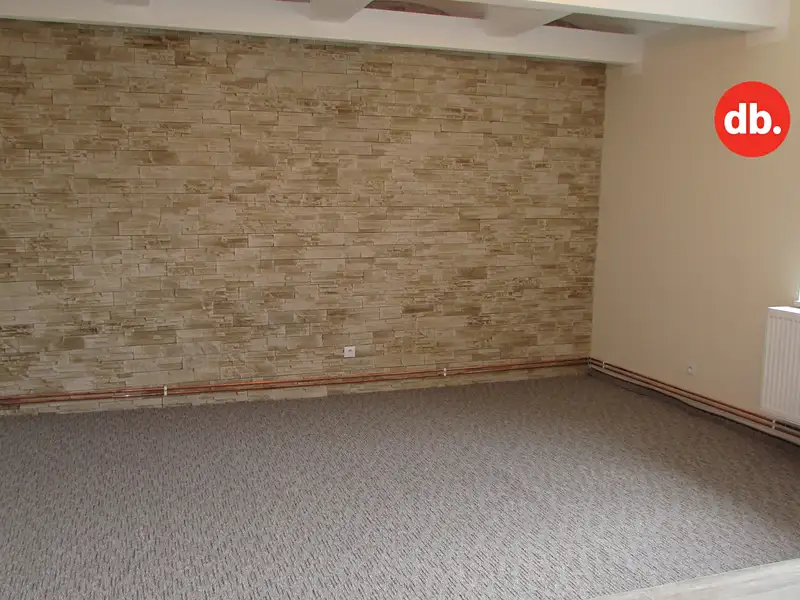 Pronájem bytu 2+kk 64 m², Dalovice – náhled fotky 3