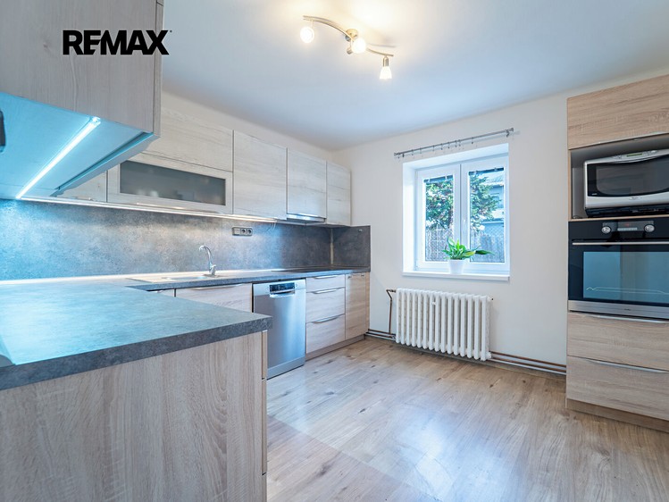 Prodej domu, 180 m² (8 z 33)
