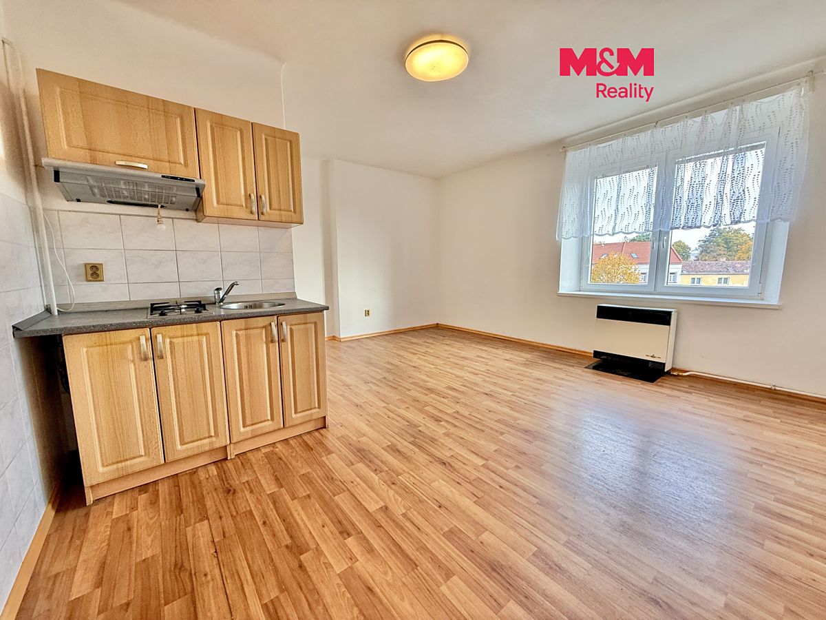Pronájem bytu 1+kk 33 m²