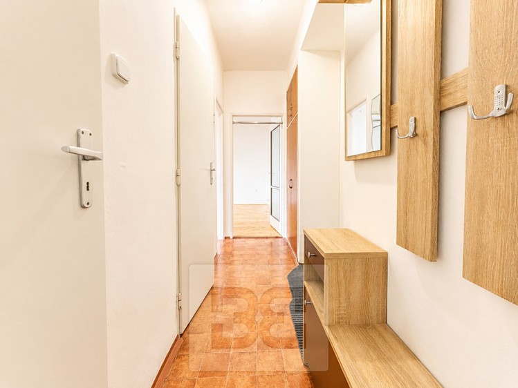 Pronájem bytu 2+1, 56 m² (6 z 17)