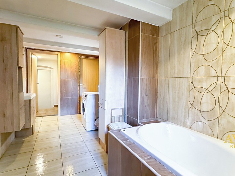 Будинок на продаж, 160 м² (11 з 18)
