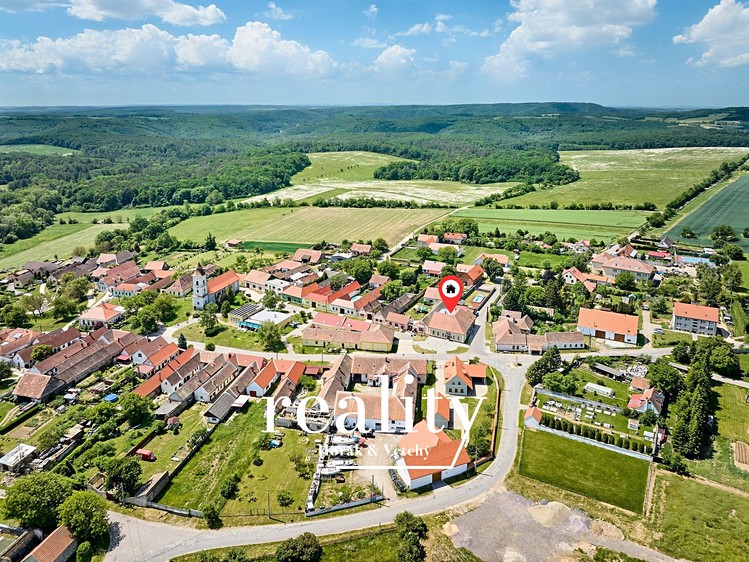 Prodej komerčního prostoru, 564 m² (44 z 55)