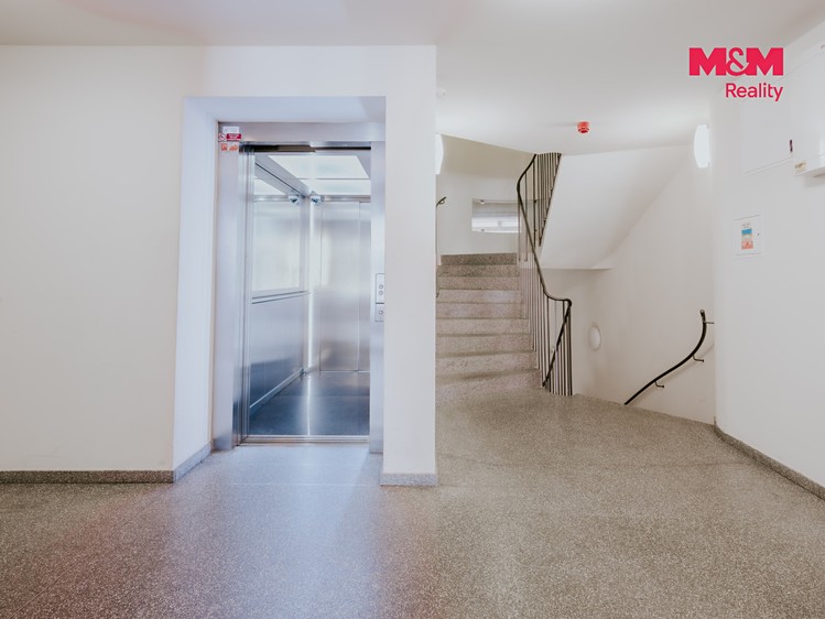 Квартира 3+kk на продаж, 86 м² (28 з 30)