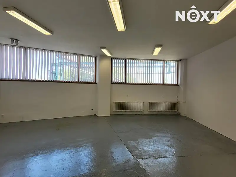 Pronájem kanceláře 126 m², Kladno – náhled fotky 1