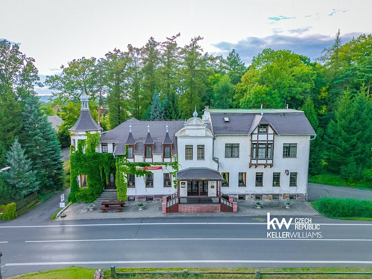 Комерційне приміщення на продаж, 1 601 м² (7 з 100)