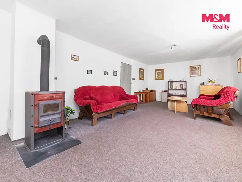 Prodej rodinného domu 160 m², pozemek 631 m², Bačice – náhled fotky 2