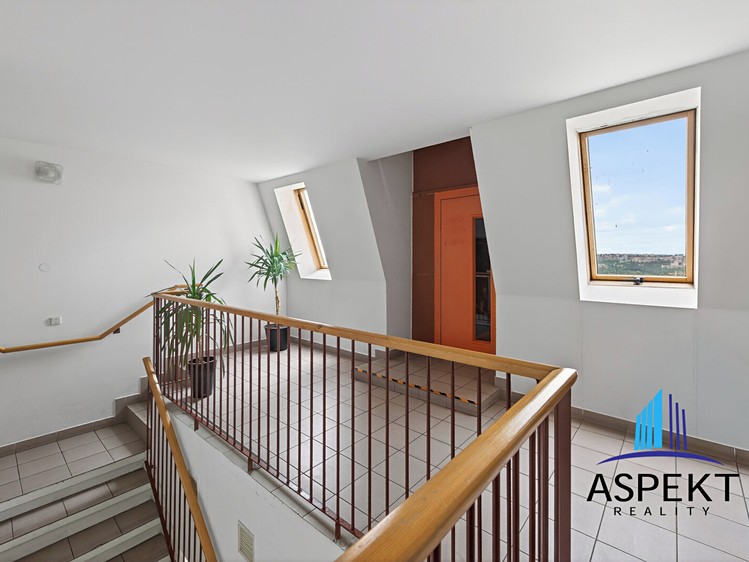 Prodej bytu 4+kk, 94 m² (16 z 19)