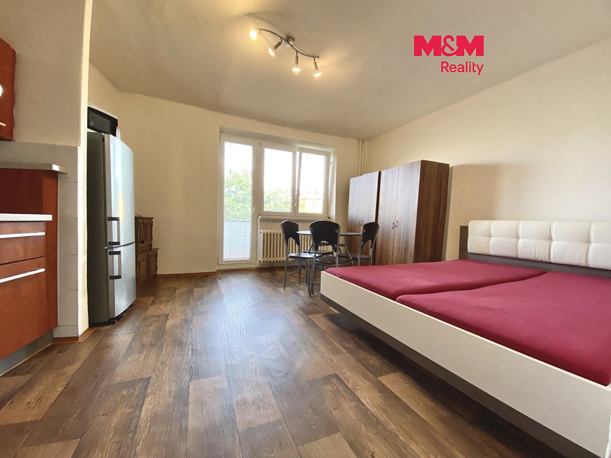 Pronájem bytu 1+kk 36 m²