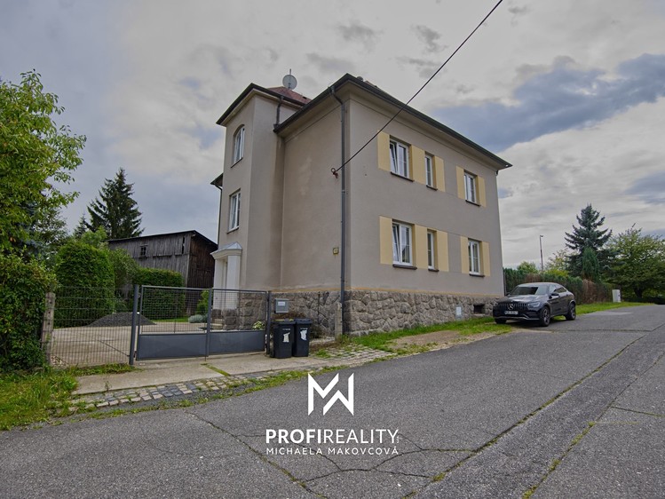 Pronájem bytu 2+1, 70 m² (2 z 18)