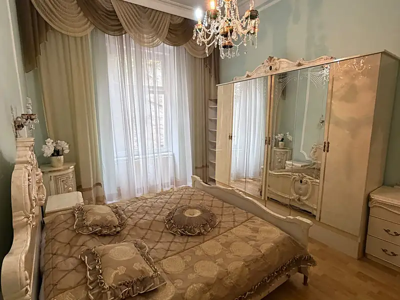 Pronájem bytu 3+1 90 m², Karlovy Vary – náhled fotky 1