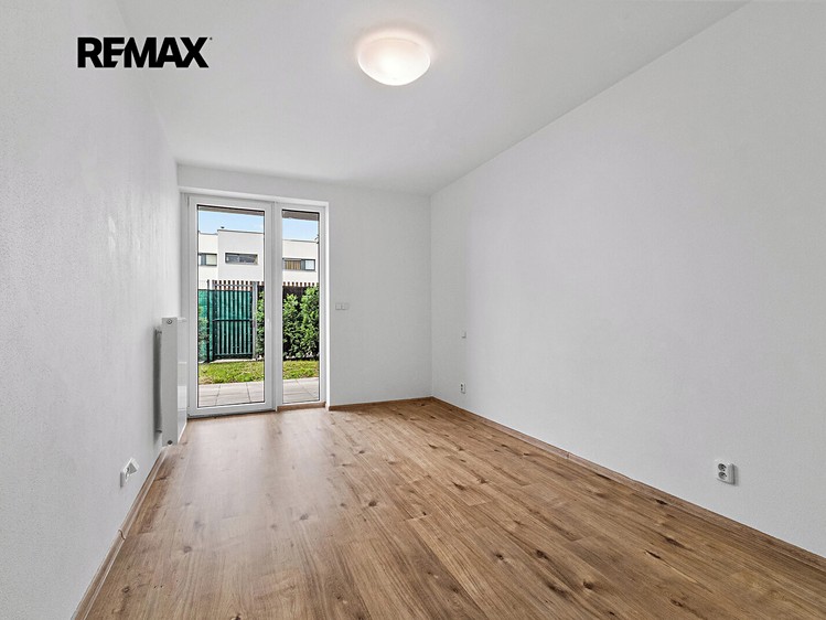 Квартира 2+kk в оренду, 55 м² (5 з 44)