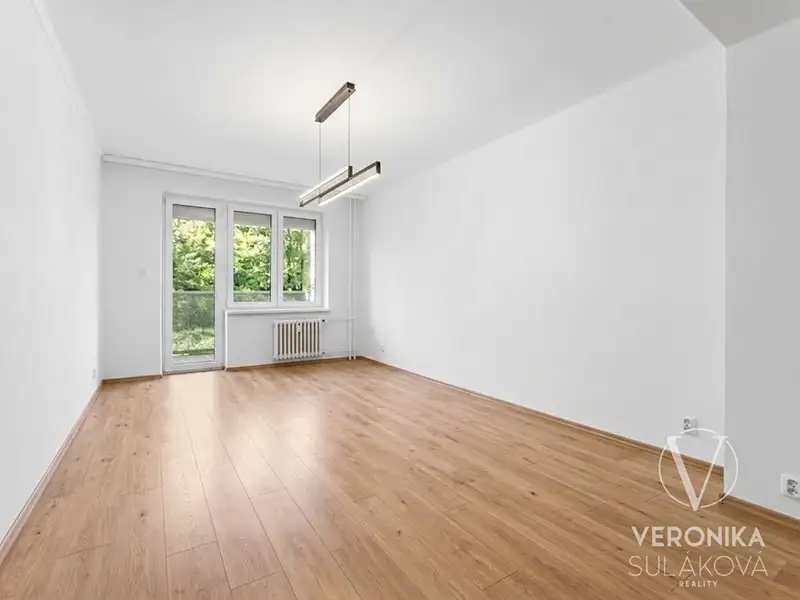 Prodej bytu 2+1 54 m², Praha – náhled fotky 3