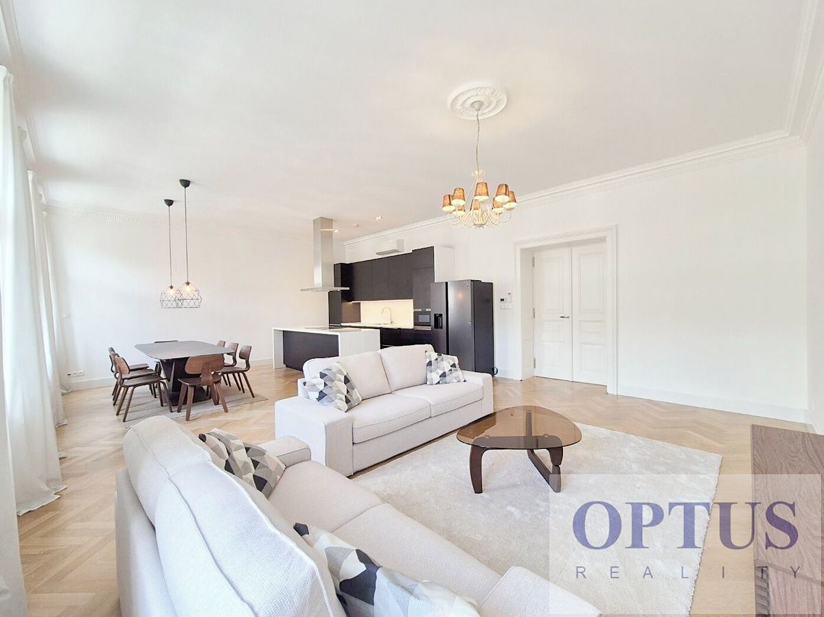 Pronájem bytu 5+kk 172 m², Praha – fotka 1 z 3