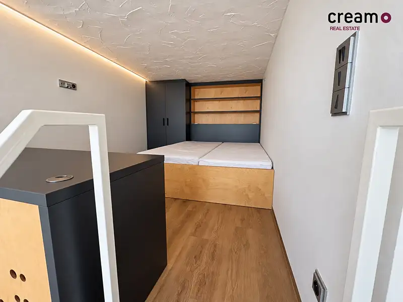 Pronájem bytu 1+kk 31 m², Zlín – náhled fotky 2