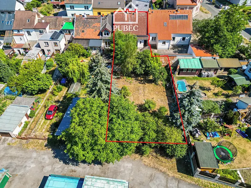 Prodej rodinného domu 317 m², pozemek 674 m², Plzeň – náhled fotky 3