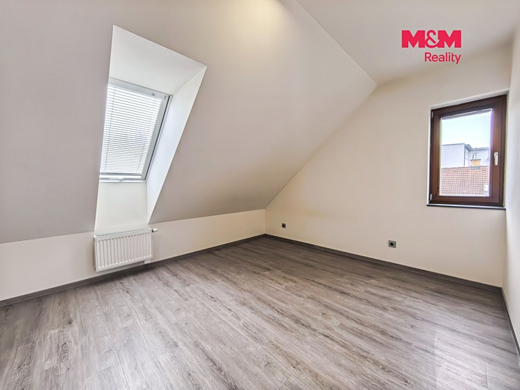 Квартира 2+kk в оренду, 40 м² (4 з 8)