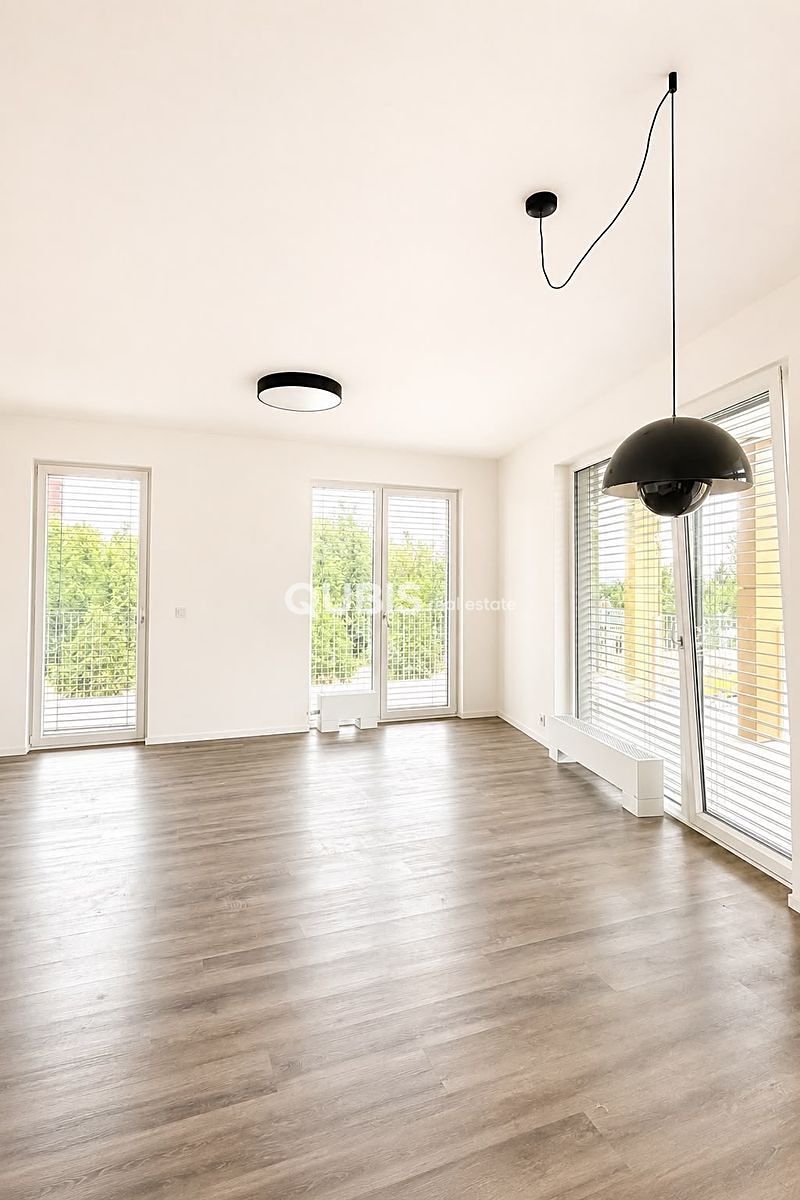 Pronájem bytu 2+kk 103 m² – fotografie 4