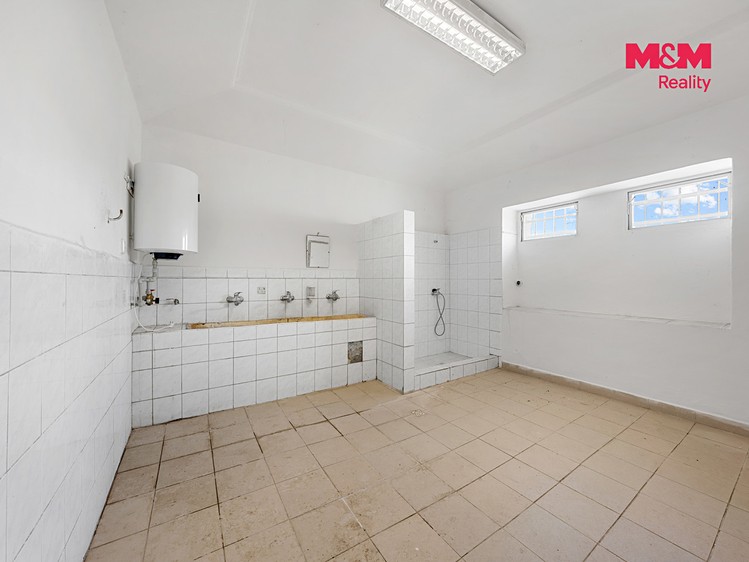 Gewerbefläche zum Kauf, 240 m² (24 von 30)