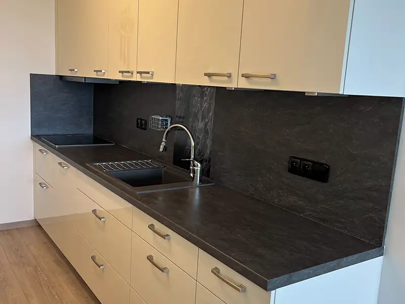 Pronájem bytu 3+kk 64 m², Praha – náhled fotky 1