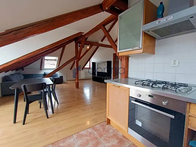 Pronájem bytu 3+kk 90 m², Praha – náhled fotky 3