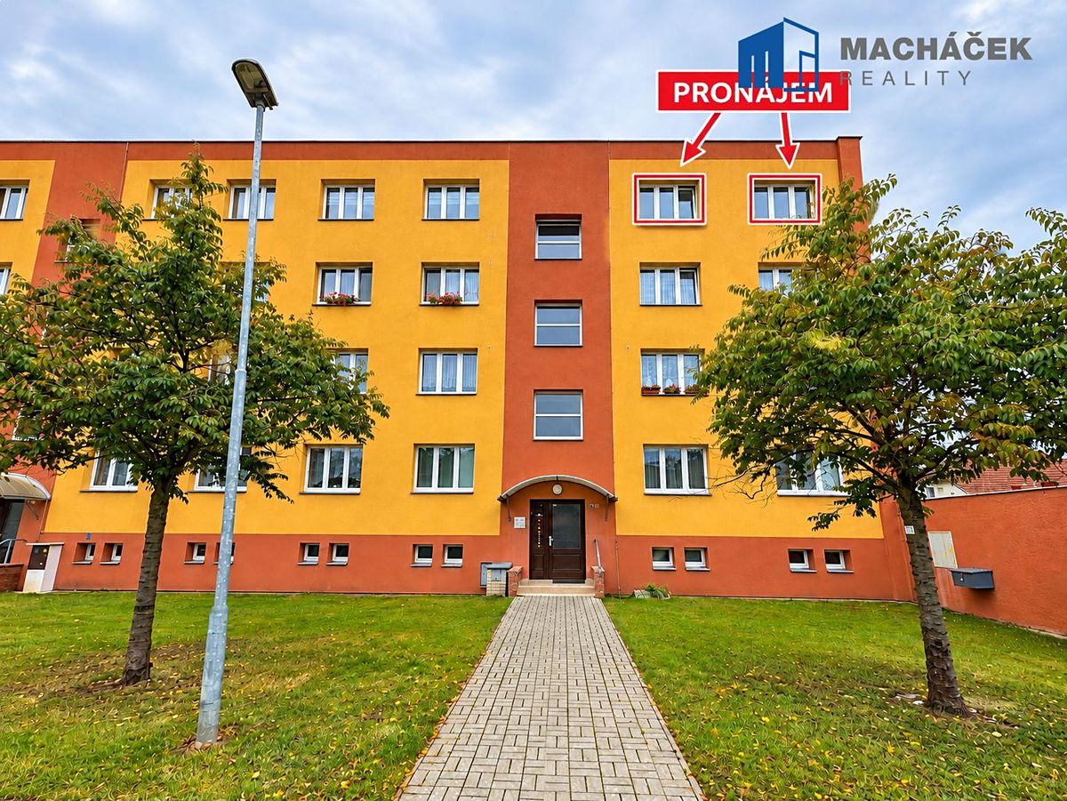 Pronájem bytu 2+1 50 m², Duchcov – fotka 1 z 3