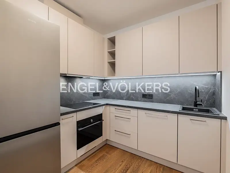 Pronájem bytu 2+kk 54 m², Praha – náhled fotky 2