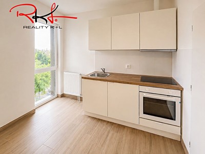 Wohnung 1+kk zum Kauf, 29 m² (3 von 15)