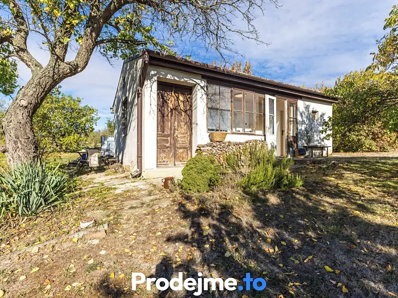 Prodej zahrady 1922 m², Znojmo – náhled fotky 1